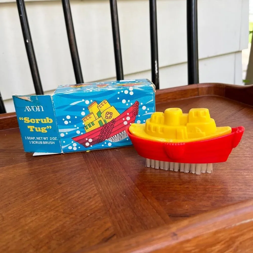 VTG 1971 Avon Scrub Tug Boat Soap Nail Brush NIB
